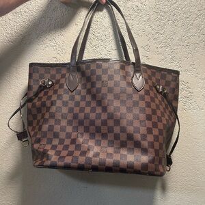 LV neverfull tote bag